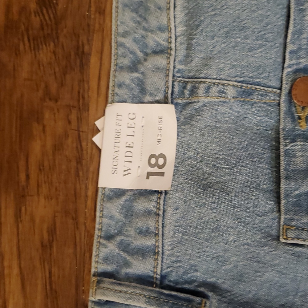 NwT Lane Bryant Signature Fit Wide Leg Jeans Sz 18 New - Picture 8 of 11